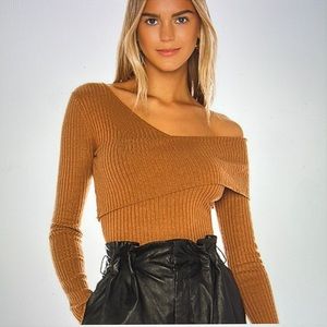 Lovers + Friends One Shoulder Sweater 🤎